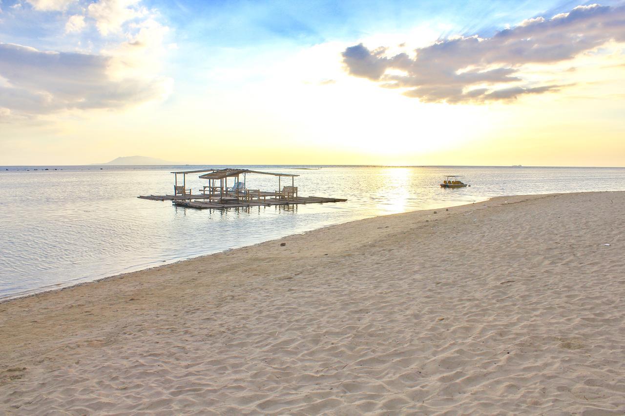 Bella Beach Resort Batangas 리안 외부 사진