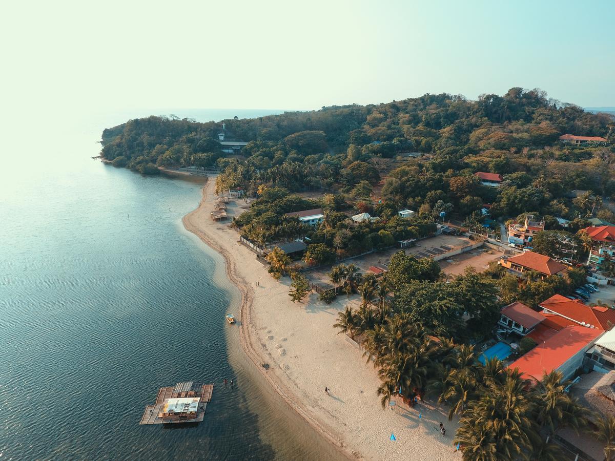 Bella Beach Resort Batangas 리안 외부 사진