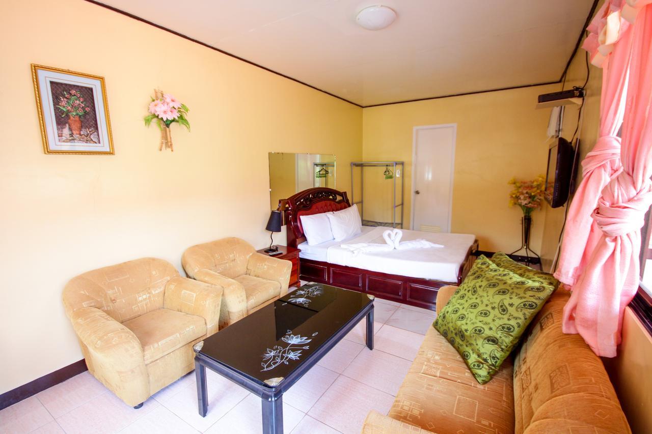 Bella Beach Resort Batangas 리안 외부 사진
